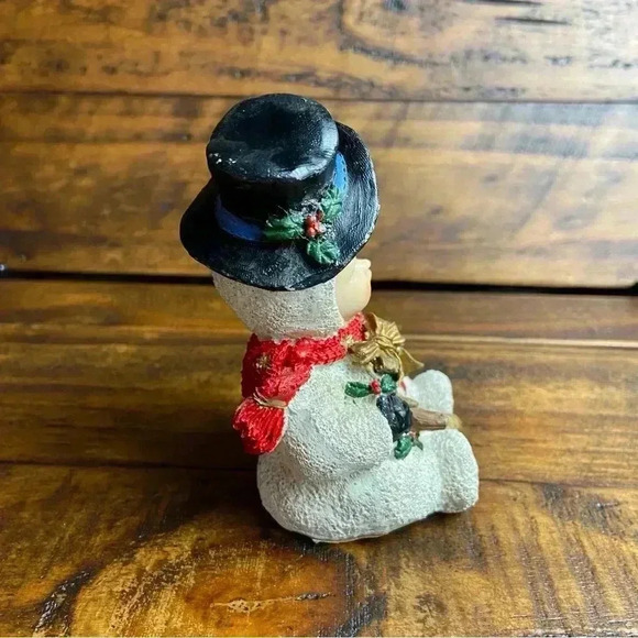 Snow Baby w/Broom Cornerstone Creations Christmas Holiday Collection Figurine - Picture 4 of 9